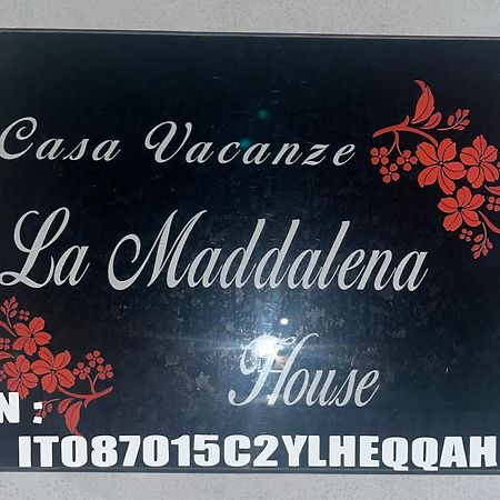Appartamento La Maddalena House Aeroporto di Catania Fontana Rossa Esterno foto