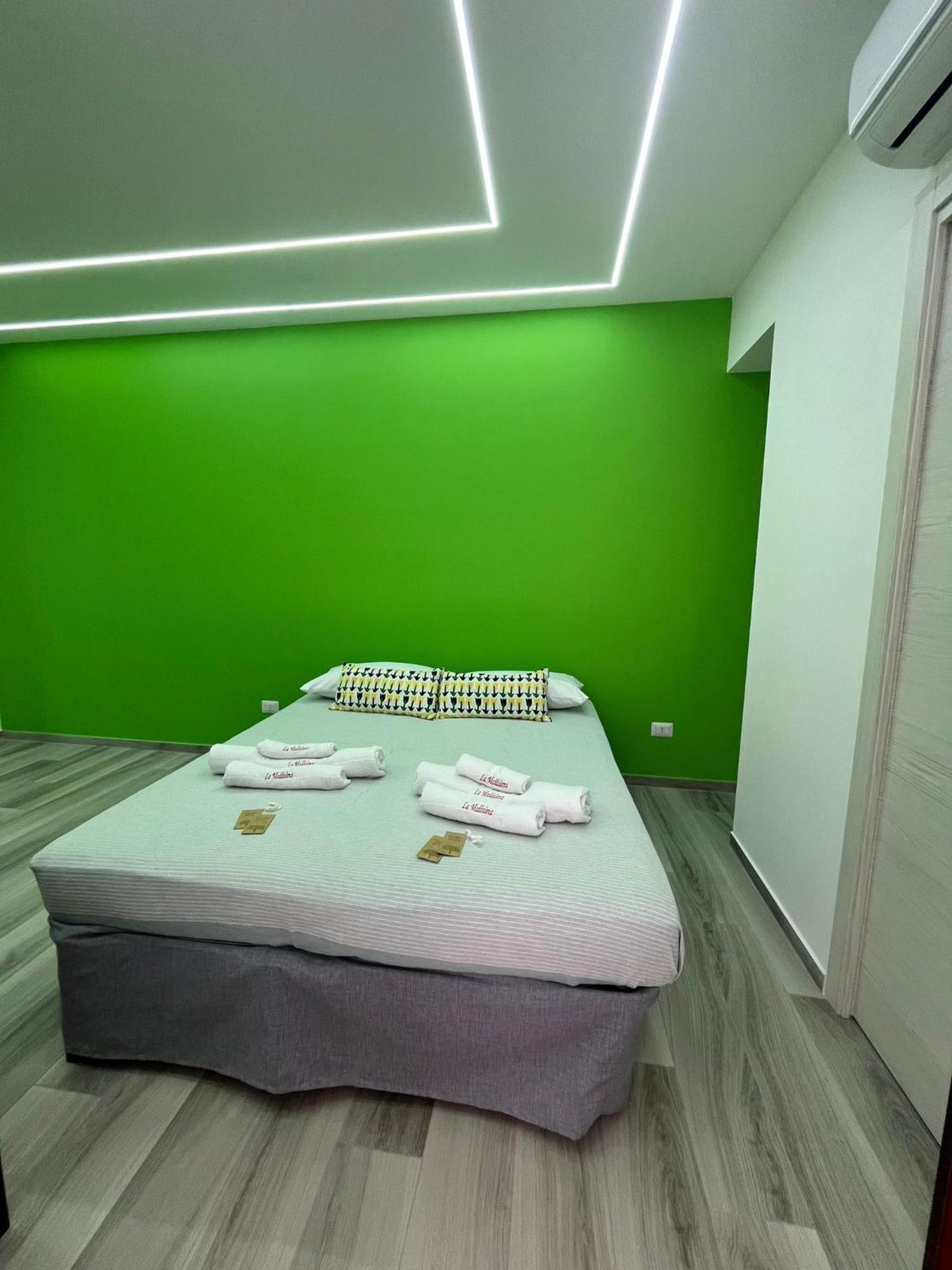 Appartamento La Maddalena House Aeroporto di Catania Fontana Rossa Esterno foto